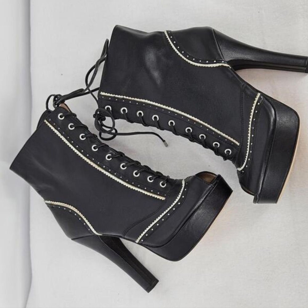 Betsey Johnson heeled booties